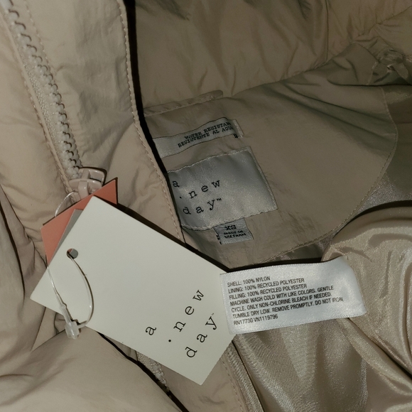 NWT Women's A New Day Cozy Hooded Duvet Long Puffer Jacket Coat - Cream 2024 - Picture 11 of 12